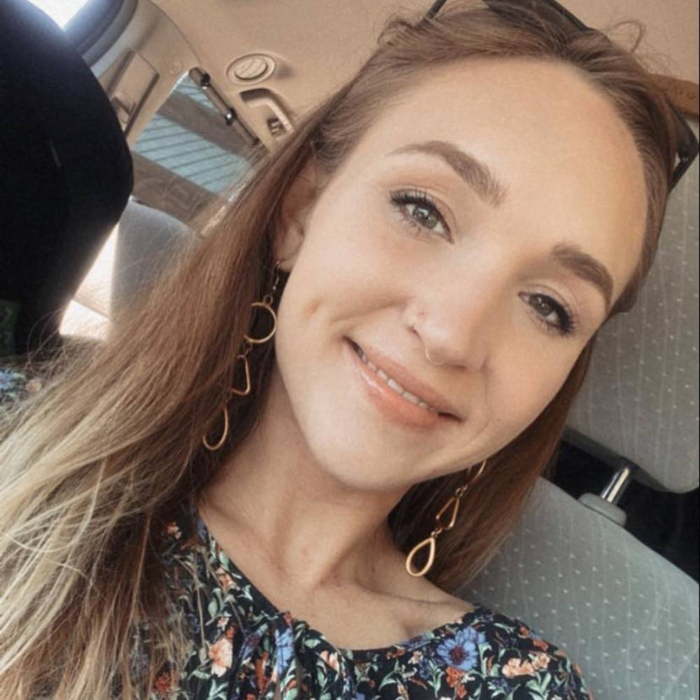 Meet your Posher, Madison